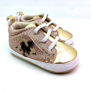 Rising Star Infant Baby Size 3 9-12 Months Gold Sparkle Star Slipper Shoes